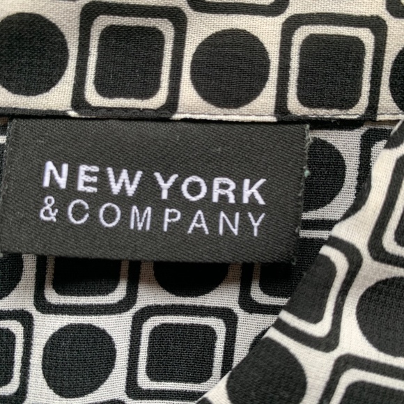 New York & Company Geometric Blouse NWOT - Picture 5 of 7